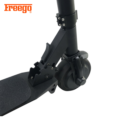 Donnez un coup de pied le scooter automatique de pied d'aide/le scooter électrique 10-15km d'hommes rechargeables
