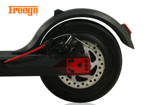 Le tour facile et portent les scooters électriques de coup-de-pied pour la batterie d'adolescents conduite