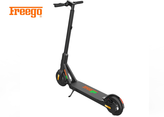 nouvel oiseau dockless de location partageant le scooter électrique avec des généralistes, loyer de chaux de fonction d'appli
