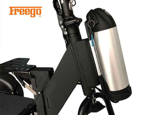 Scooter plus âgé à piles de mobilité/scooter se pliant électrique de mobilité