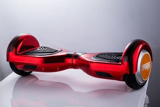6,5&quot; individu rouge de roue équilibrant Hoverboard électrique avec la vitesse maximum menée des lumières 8km/H