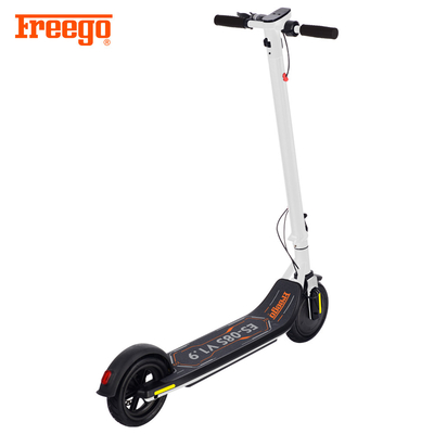 350W court-circuitent le scooter électrique portatif de pied de voyage avec l'affichage à LED De frein de main
